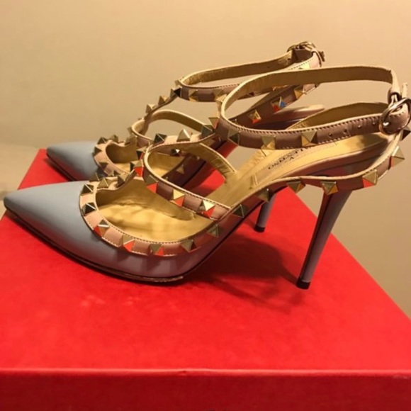 Rockstud valentino in grey - Picture 2 of 8